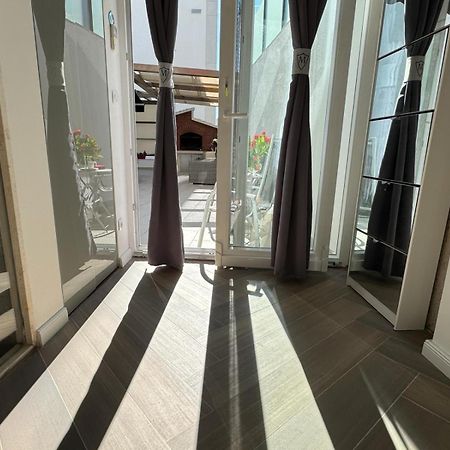 Luxury Apartment Martinis With Pool Split Dış mekan fotoğraf